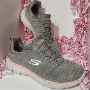 Ladies slip on Skechers